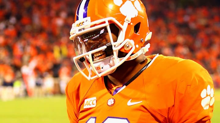 Clemson QB Tajh Boyd leaves Georgia Tech game with injury Clemson QB Tajh Boyd leaves Georgia Tech game with injury