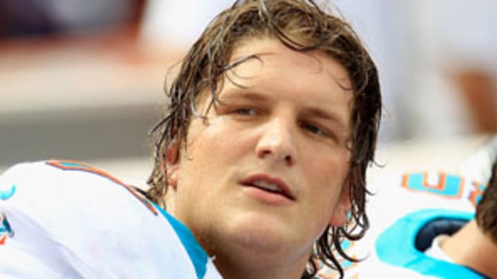 Jake Long agrees to contract with St. Louis Rams, leaves Miami Dolphins Jake Long agrees to contract with St. Louis Rams, leaves Miami Dolphins