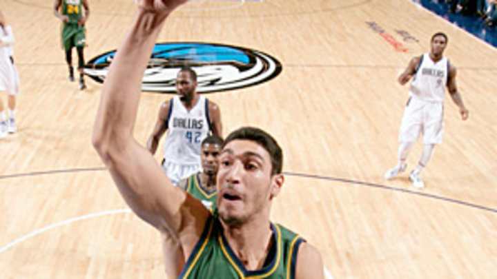 Enes Kanter to have season-ending surgery on shoulder