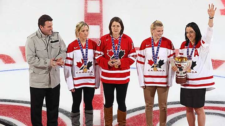 Team Canada women's hockey coach Dan Church suddenly resigns