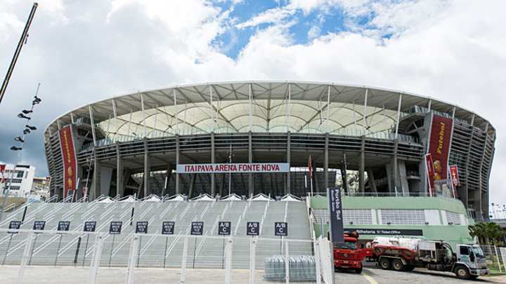 Part of roof collapses in Confederations Cup stadium