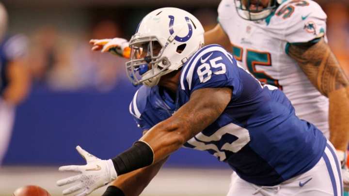 NFL suspends Colts tight end Weslye Saunders eight games for second PED violation