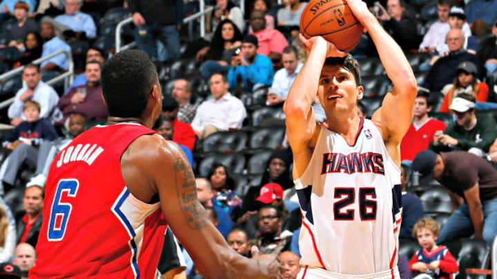 Hawks' Kyle Korver lines up attempt at NBA's all-time three-pointer streak Hawks' Kyle Korver lines up attempt at NBA's all-time three-pointer streak