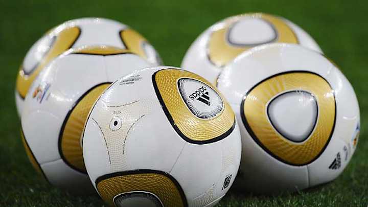 200,000 counterfeit soccer balls taken in Brazilian port 200,000 counterfeit soccer balls taken in Brazilian port