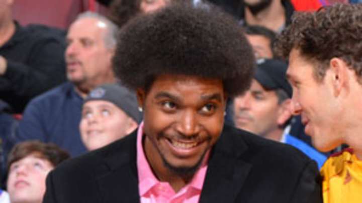 Andrew Bynum to have season-ending surgery on both knees