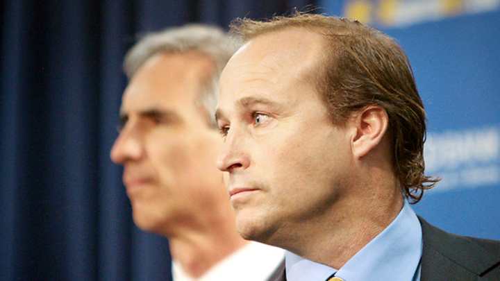 West Virginia AD Oliver Luck stands by coach Dana Holgorsen after 4-8 season