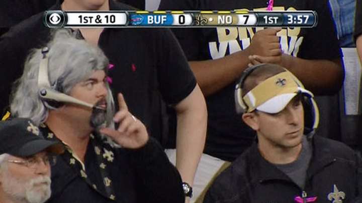 Fans celebrate Halloween at stadiums around league in Week 8 (Photos)