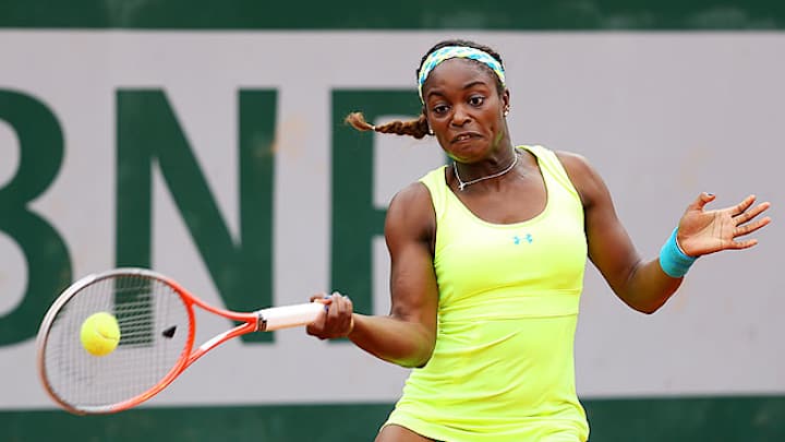 American Sloane Stephens advances to fourth round at the French Open