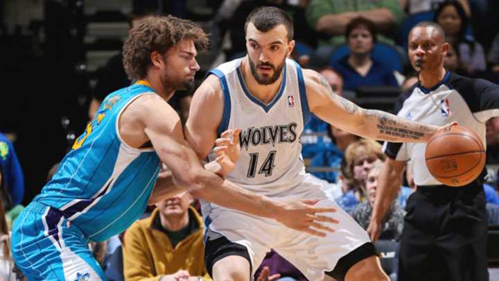 Consolation centers: Who's left on the market with Dwight Howard headed to Houston