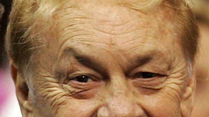 Jerry Buss Through the Years Jerry Buss Through the Years