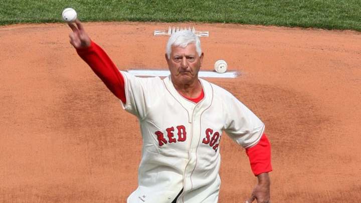 Red Sox to unveil Carl Yastrzemski statue