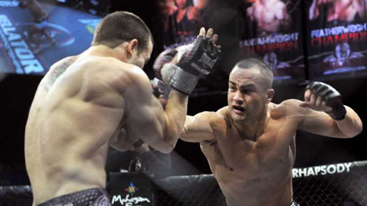 UFC's bolstered offer helps Alvarez; could lead to second matching offer UFC's bolstered offer helps Alvarez; could lead to second matching offer