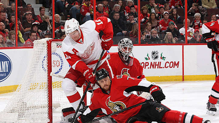 Daniel Alfredsson received with open arms in his return to Ottawa