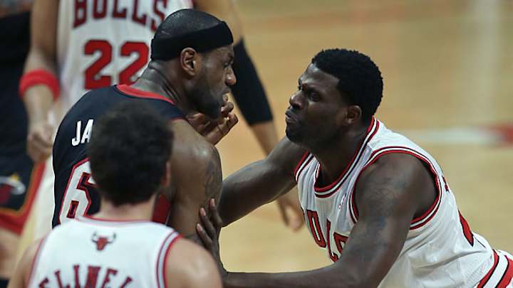 LeBron James leans on experience to guide Heat in Game 3