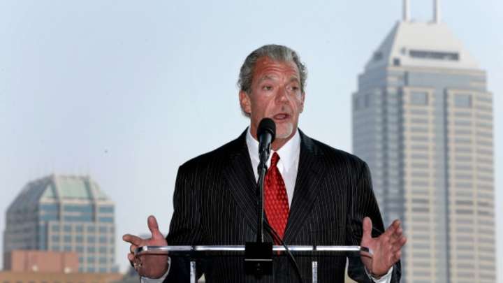 Colts owner Jim Irsay calls team out on Twitter