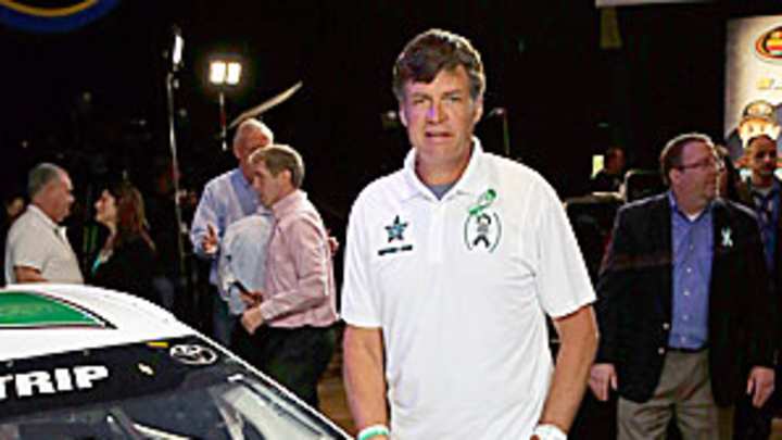 NASCAR, Waltrip to honor Sandy Hook at Daytona 500 NASCAR, Waltrip to honor Sandy Hook at Daytona 500