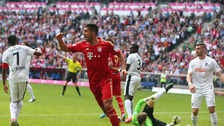 Bayern Munich shatters Bundesliga points record Bayern Munich shatters Bundesliga points record