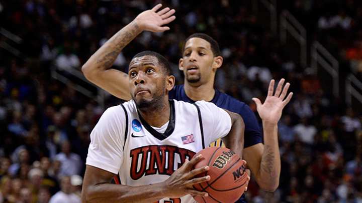Get ready to Duck: UNLV transfer Mike Moser chooses Oregon