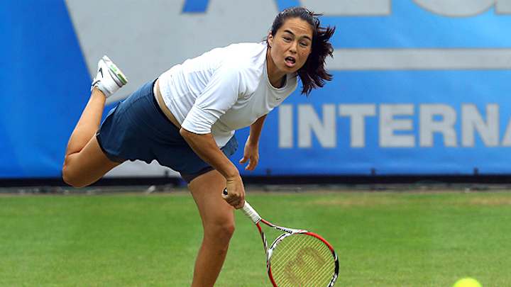 Hampton becomes first American into Eastbourne semis since 2003