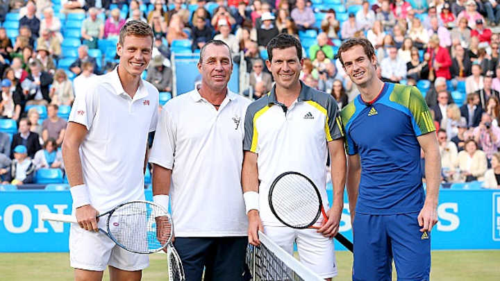 Andy Murray hits Ivan Lendl at charity exo, celebrates like he won Wimbledon