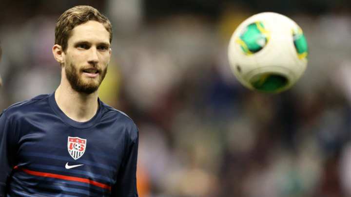 Earthquakes sign national team defender Clarence Goodson