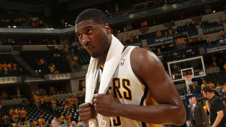 Pacers' Roy Hibbert apologizes for 'insensitive, disrespectful' comments
