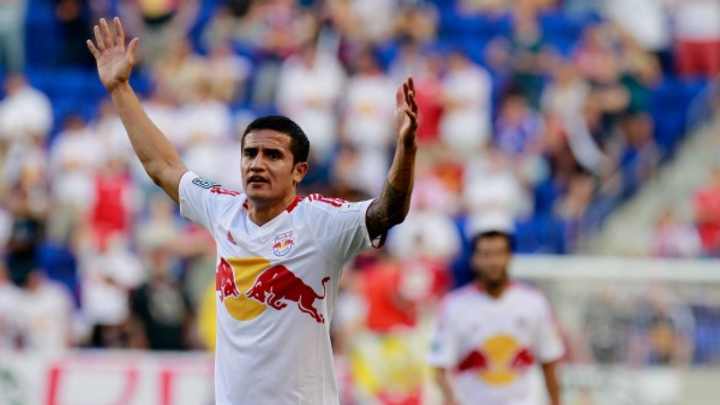Red Bulls lose midfielder Tim Cahill for nearly a month