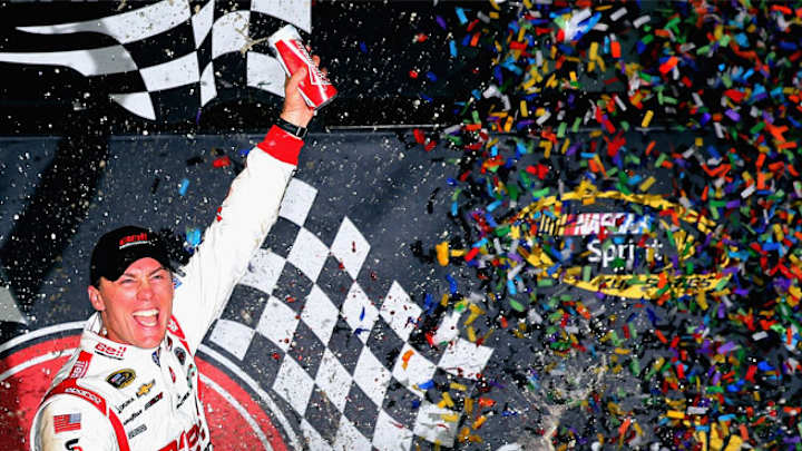 Kevin Harvick wins Richmond after 2-lap overtime sprint