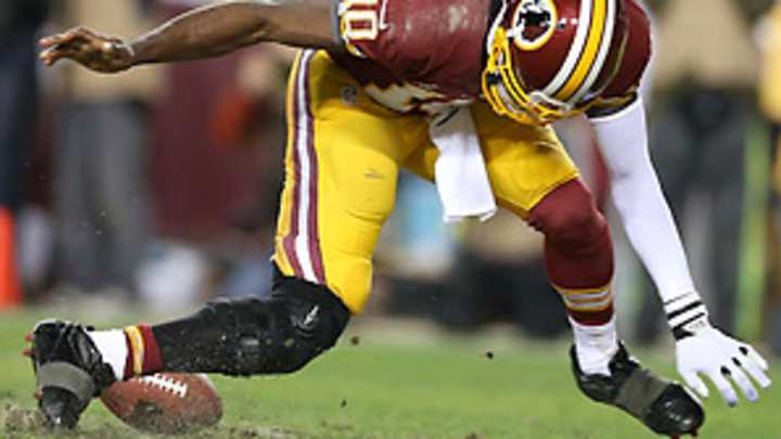 RGIII defends himself as Redskins await knee results RGIII defends himself as Redskins await knee results
