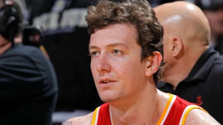 Report: Rockets intensify efforts to trade Omer Asik