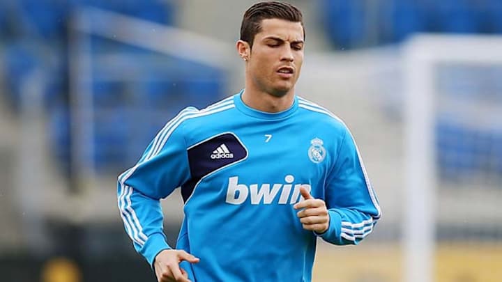 Cristiano Ronaldo out of Madrid derby, OK for Dortmund