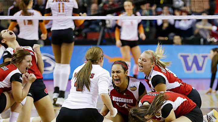 Wisconsin shocks No. 1 Texas in NCAA volleyball semis