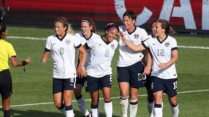 Sydney Leroux reports racial abuse prior to Canada match