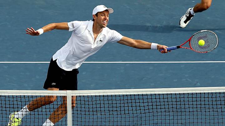 Despite age, Daniel Nestor not ready to walk away from tennis -- yet