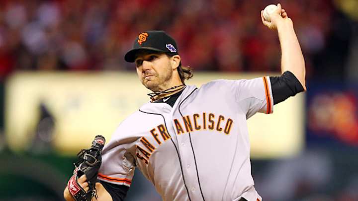 Giants formally part ways with Barry Zito