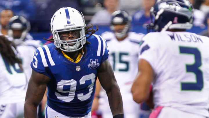 Colts linebacker Erik Walden suspended one game for head butt