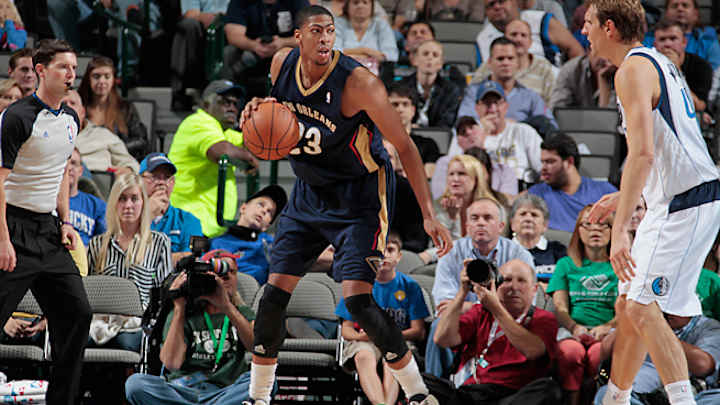 Pelicans exercise options on Anthony Davis, Austin Rivers