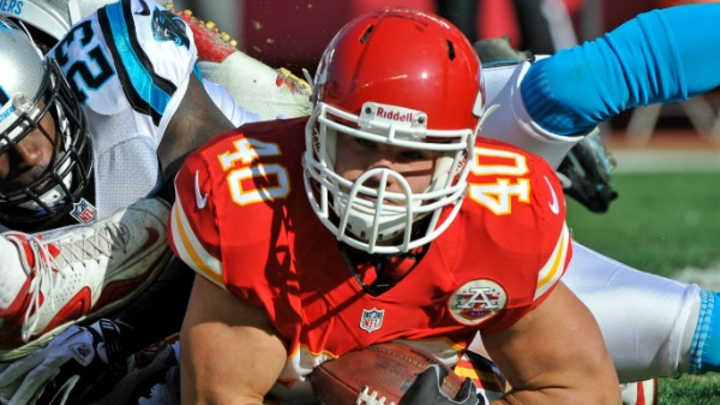 Buccaneers sign running back Peyton Hillis