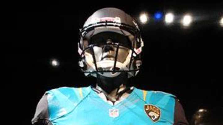 Jacksonville Jaguars unveil new uniforms