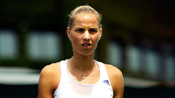 Arantxa Rus' Wimbledon loss ties record for consecutive defeats Arantxa Rus' Wimbledon loss ties record for consecutive defeats