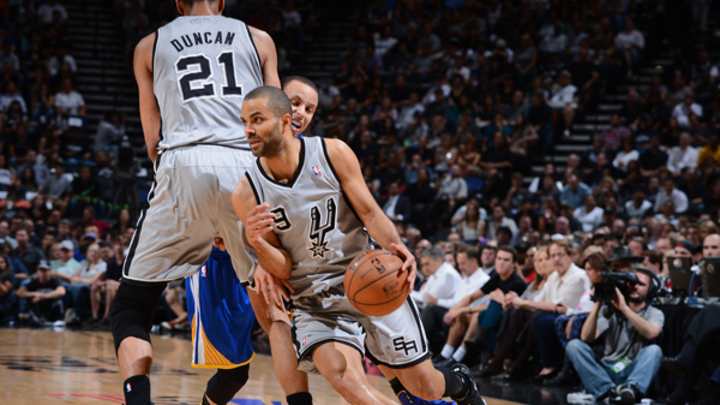 Three-Pointers: Spurs bottle up Warriors guards in commanding Game 5 win