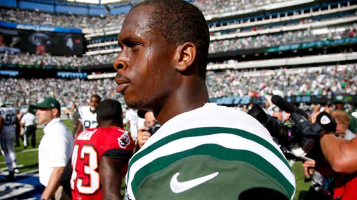 Geno Smith beats Bucs in debut thanks to LaVonte David's big mistake Geno Smith beats Bucs in debut thanks to LaVonte David's big mistake