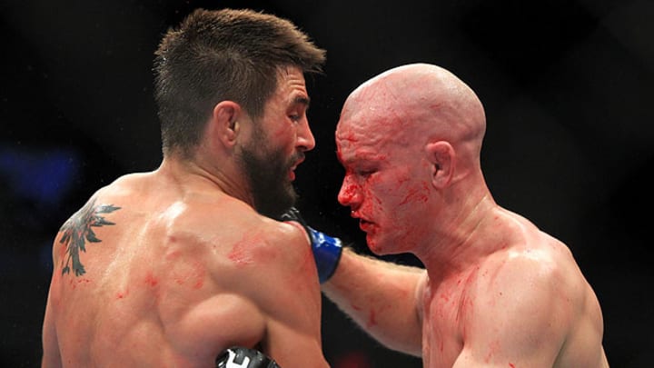 Carlos Condit defeats Martin Kampmann with fourth-round ouster