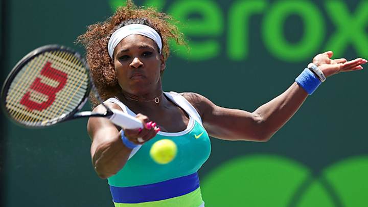 Serena Williams battling fatigue, set to face Li Na in WTA Championships final
