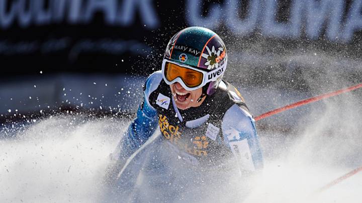 Ruiz Castillo upsets women's World Cup downhill field