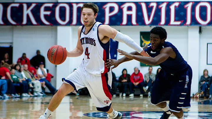 Matthew Dellavedova making most of his senior season at St. Mary's Matthew Dellavedova making most of his senior season at St. Mary's