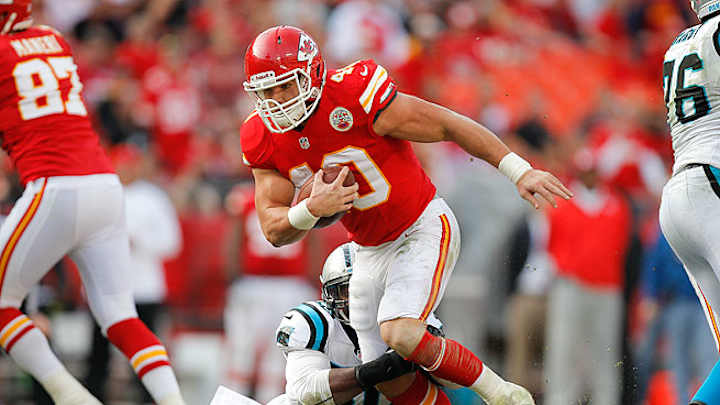 Looking to add depth, Buccaneers take a chance on Hillis