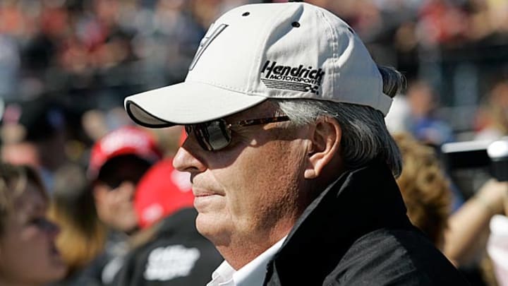 Hendrick tragedy still casts a pall over Martinsville race