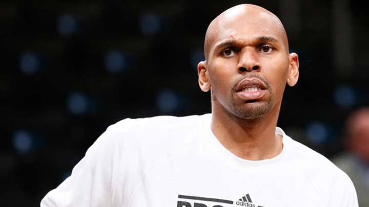 Watch Jerry Stackhouse Reminisce About the Black Eye He Gave Christian Laettner