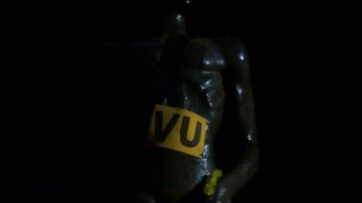 Michigan Fans Apparently Defaced The Sparty Statue At Michigan State Tonight